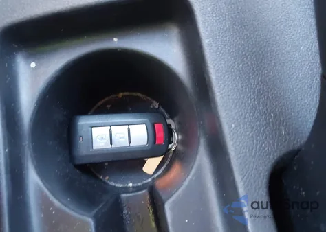 2018 Mitsubishi Outlander Sport 2.4 Se z USA, uszkodzony, nr VIN JA4AP3AW4JU003654